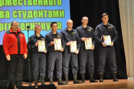 Посвящение в студенты-спасатели для первокурсников Дмитровского техникума