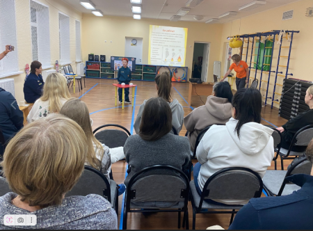 Семейный семинар - практикум для детей и родителей