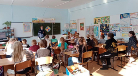 Информационно-обучающее занятие  "Тонкий лед и безопасность на открытых водоёмах"