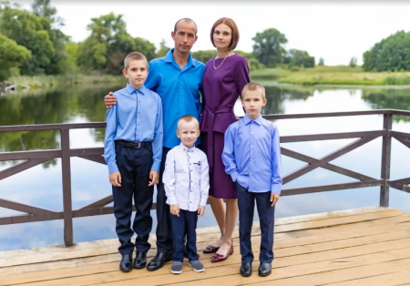 Зуев Артём, Курская область. Представляем конкурсанта Всероссийского творческого конкурса для детей и молодёжи «МОЯ СЕМЬЯ - МОЯ ОПОРА»