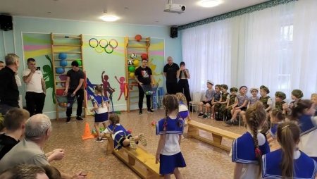 Деятельность профильных отрядов.