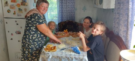 Лыкова Мария, г. Обоянь Курская область. Представляем конкурсанта Всероссийского творческого конкурса для детей и молодёжи «МОЯ СЕМЬЯ - МОЯ ОПОРА»