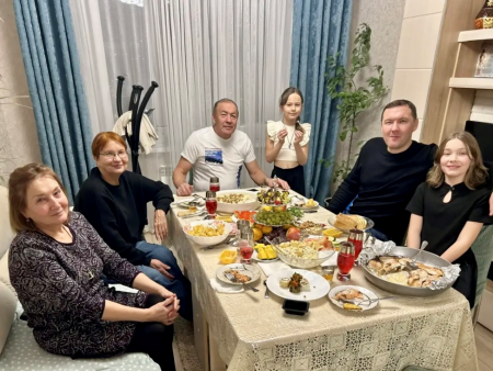 Халиуллина Диана, Республика Татарстан.Представляем конкурсанта Всероссийского творческого конкурса для детей и молодёжи «МОЯ СЕМЬЯ - МОЯ ОПОРА»